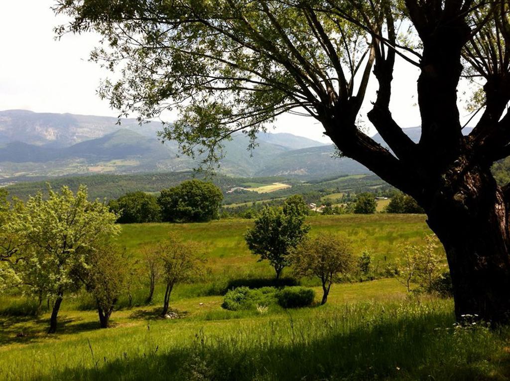 Bed and Breakfast Weekend En Provence Comps  Exterior foto